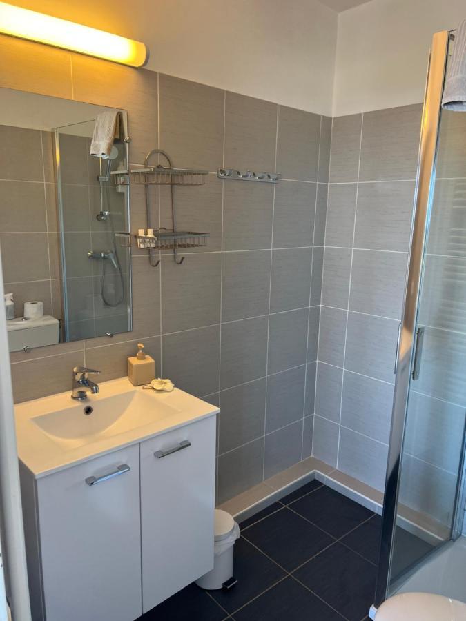 Apartment My Resid Cannes Marina Vue Mandelieu